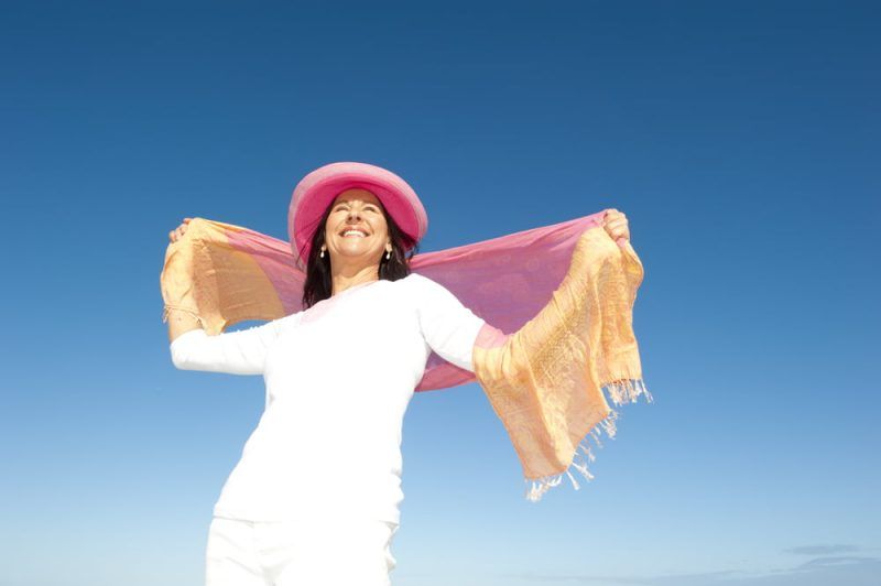 Eleva tu autoestima y retoma tu amor propio. Eres una persona llena de virtudes y fortalezas, no lo olvides.