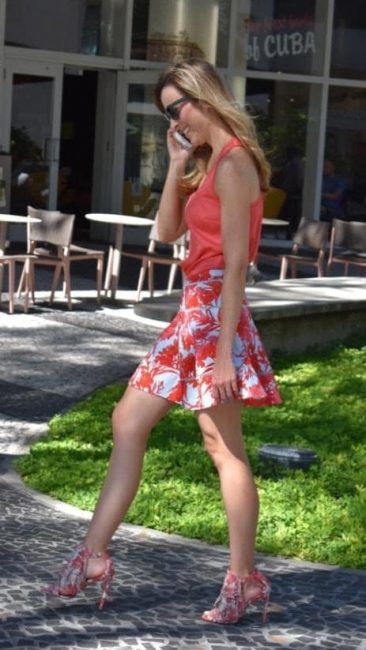 Unas sandalias empoderan tu estilo y te hacen lucir muy femenina y sexy