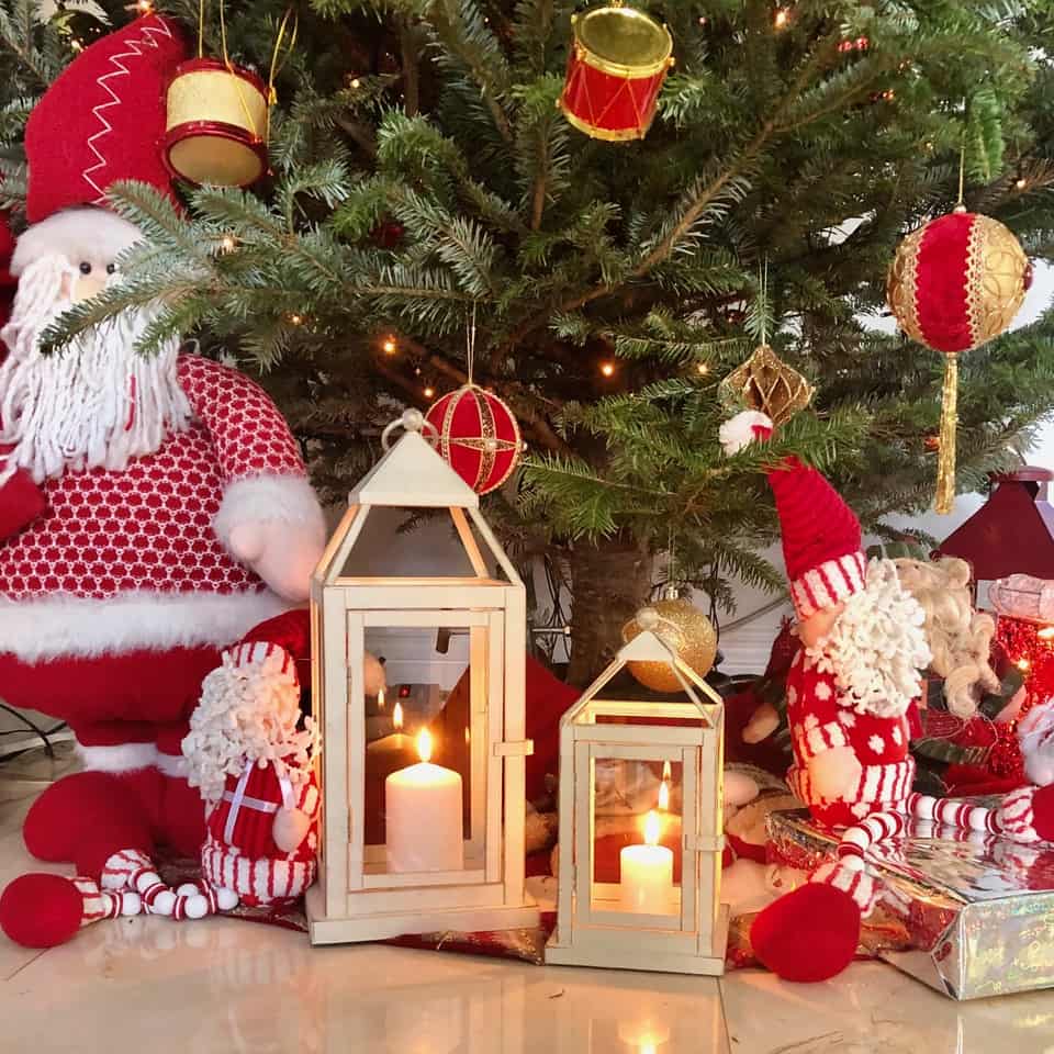 Cada rincón de la casa merece que nos esmeremos con los arreglos de Navidad.