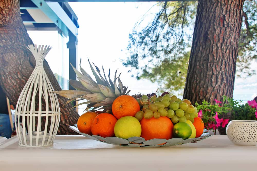 Un espacio lleno de color inspira, por eso la decoración con frutas se ha vuelto tendencia y más para quienes gozan de un estilo de vida saludable.