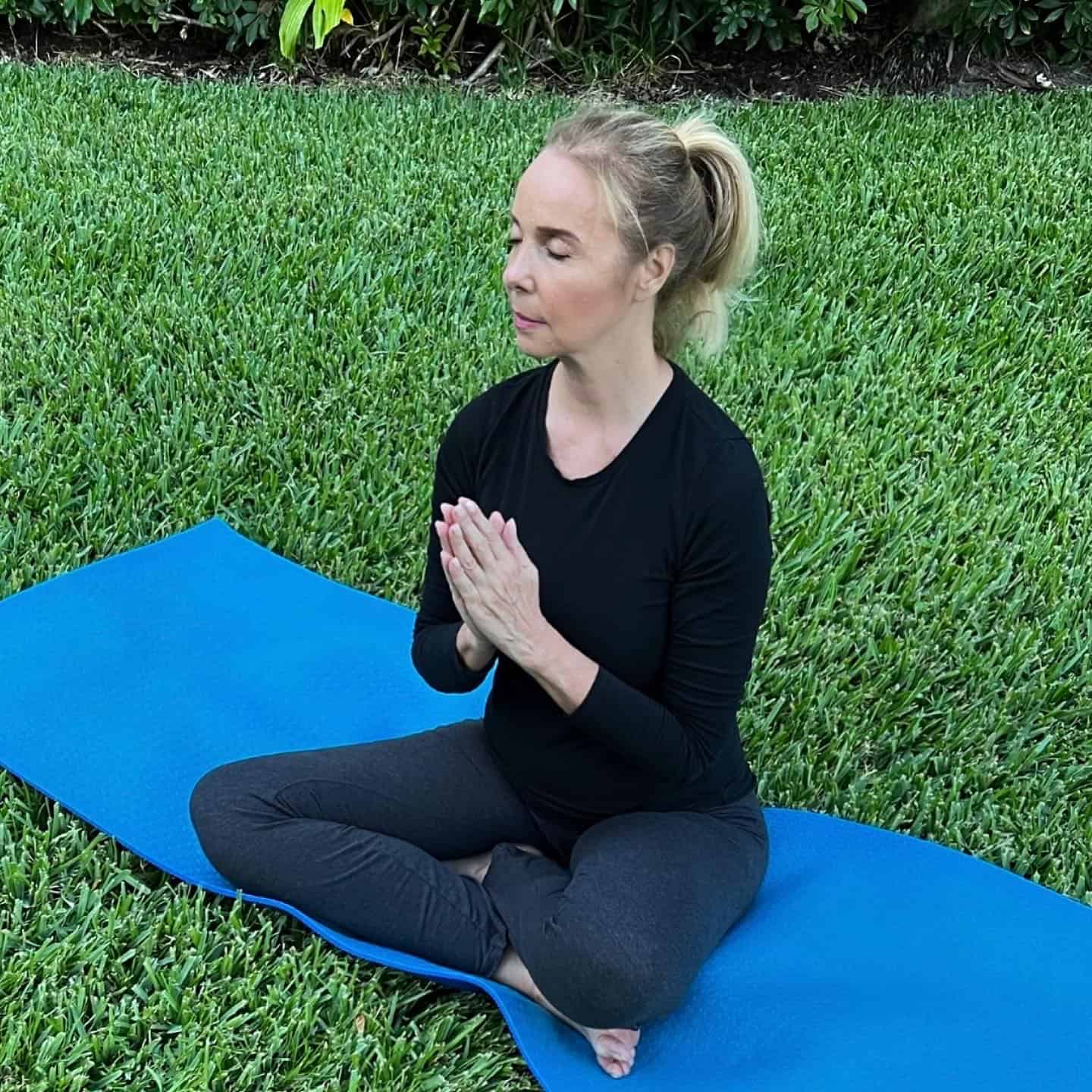 La religión y la espiritualidad contribuyen a disminuir los niveles de estrés diario.