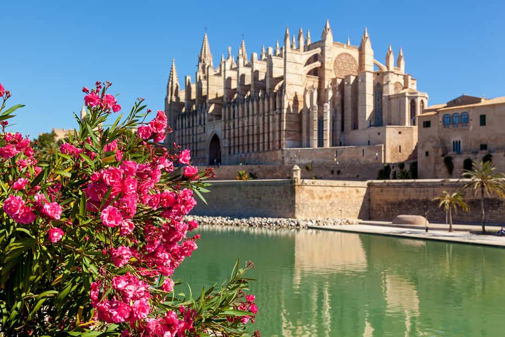 La Catedral de palma de Mallorca es una joya de la arquitectura gótica 
